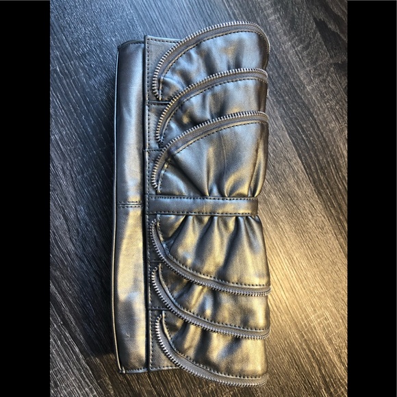 Clutch Purse - Picture 2 of 6